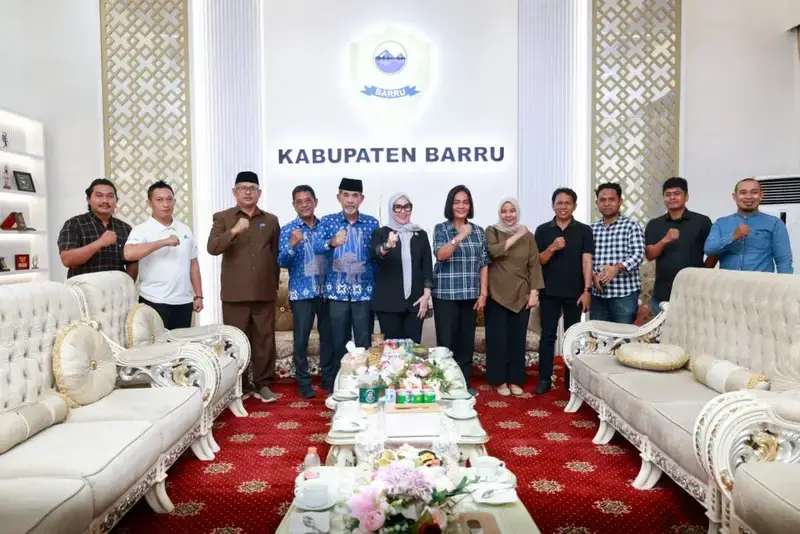 Jelang Pilkades Serentak 2026, Bupati Barru dan Polda Sulsel Perkuat Koordinasi Pengamanan
