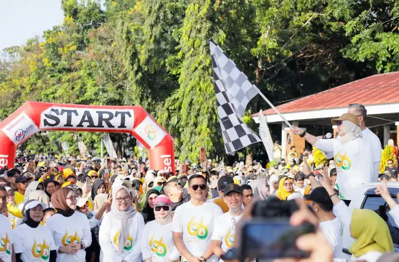 Lautan Manusia di Alun-Alun Colliq Pujie, 5.333 Peserta Semarakkan Jalan Santai HUT ke-66 Barru