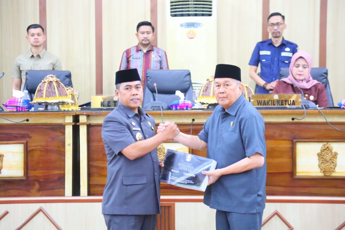 DPRD Wajo Sahkan Perda Penataan Perangkat Daerah, Struktur Organisasi Pemkab Resmi Berubah
