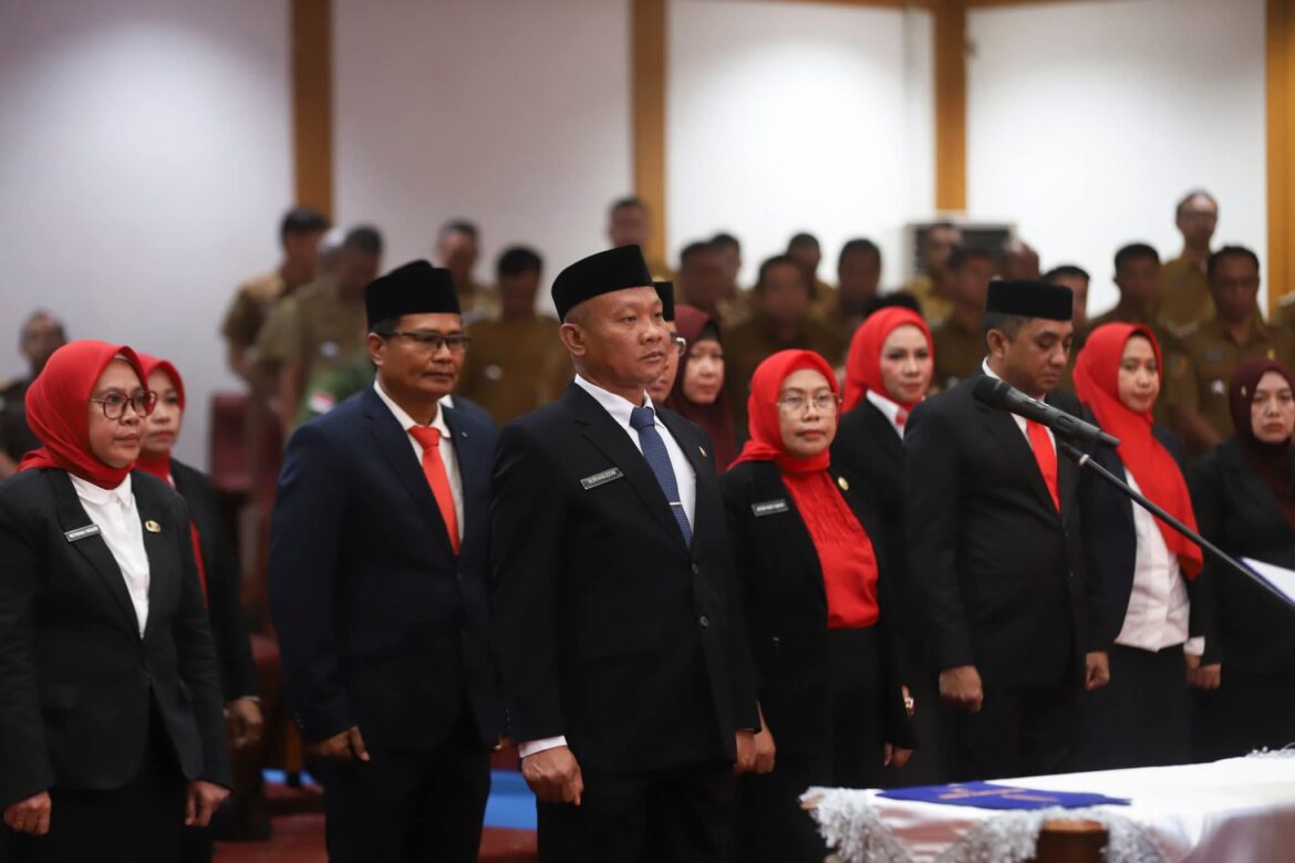 Gubernur Lantik 26 Pejabat Lingkup Pemprov Sultra, Ini Nama-Namanya