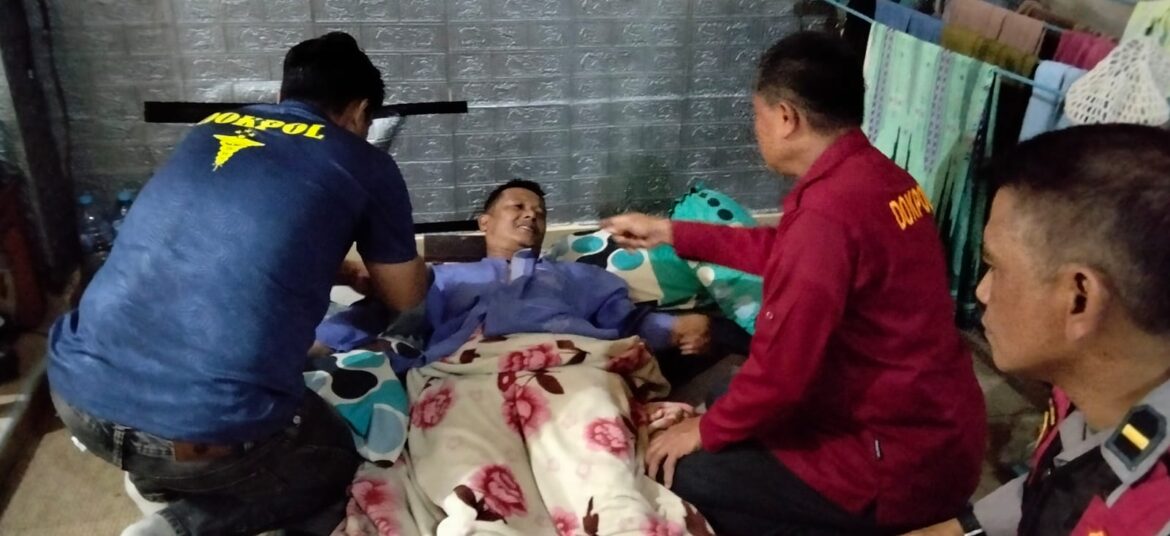 SIDOKKES Polres Barru Laksanakan Home Visit, Wujud Kepedulian terhadap Kesehatan Personel