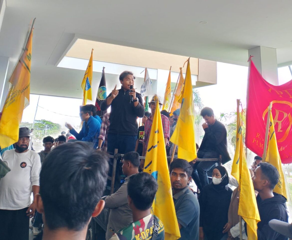 PERMAHI Siap Turun Aksi Jika Kasus Kode Etik Kapolres Pasangkayu Tak Kunjung Jelas, Tagih Komitmen Kapolda Sulbar soal “Tak Ada Anak Emas”