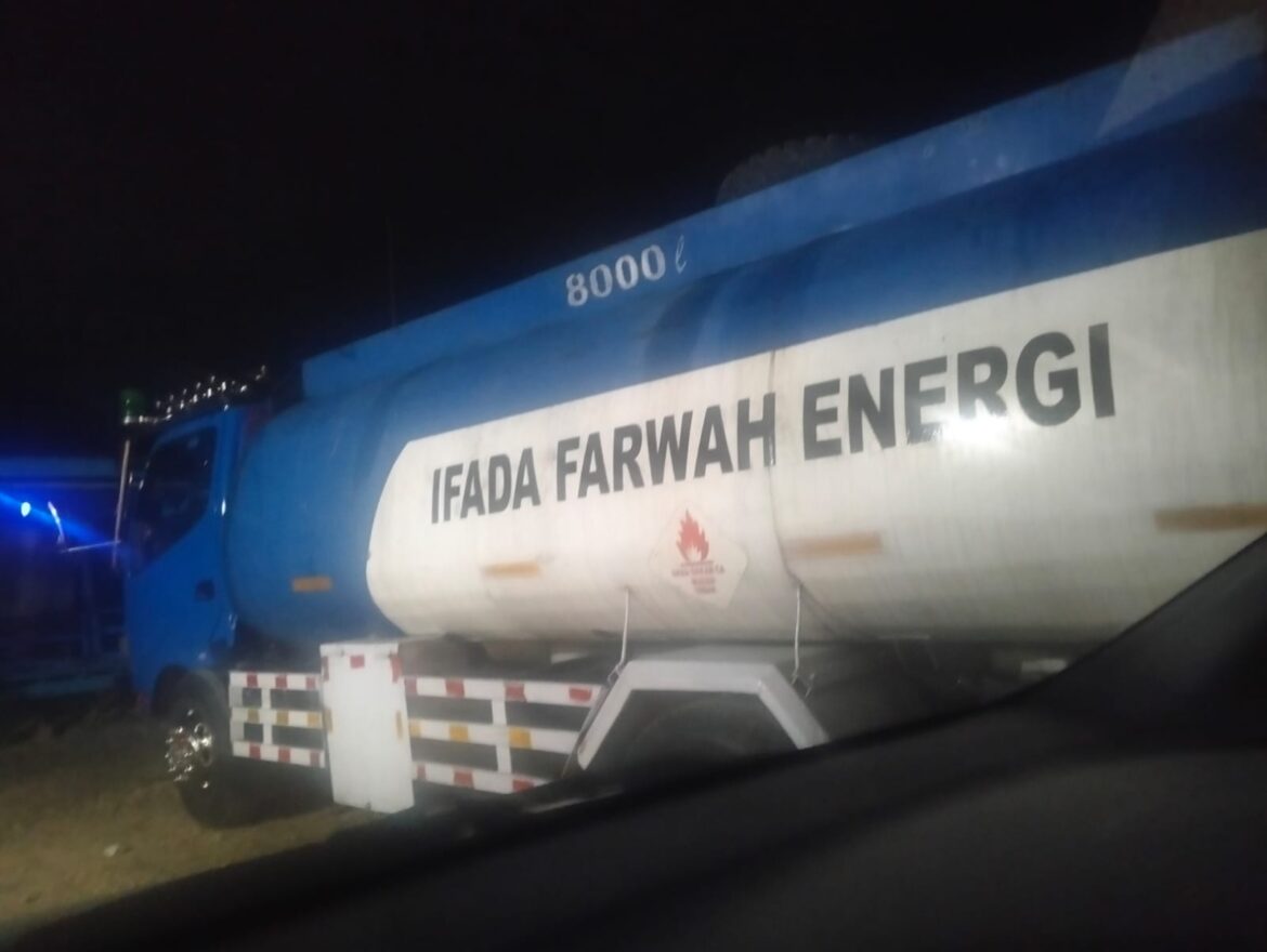Diduga Bergentayangan Mobil Tangki Aliran Solar Subsidi IFADA FARWAH ENERGI, di Pasangkayu