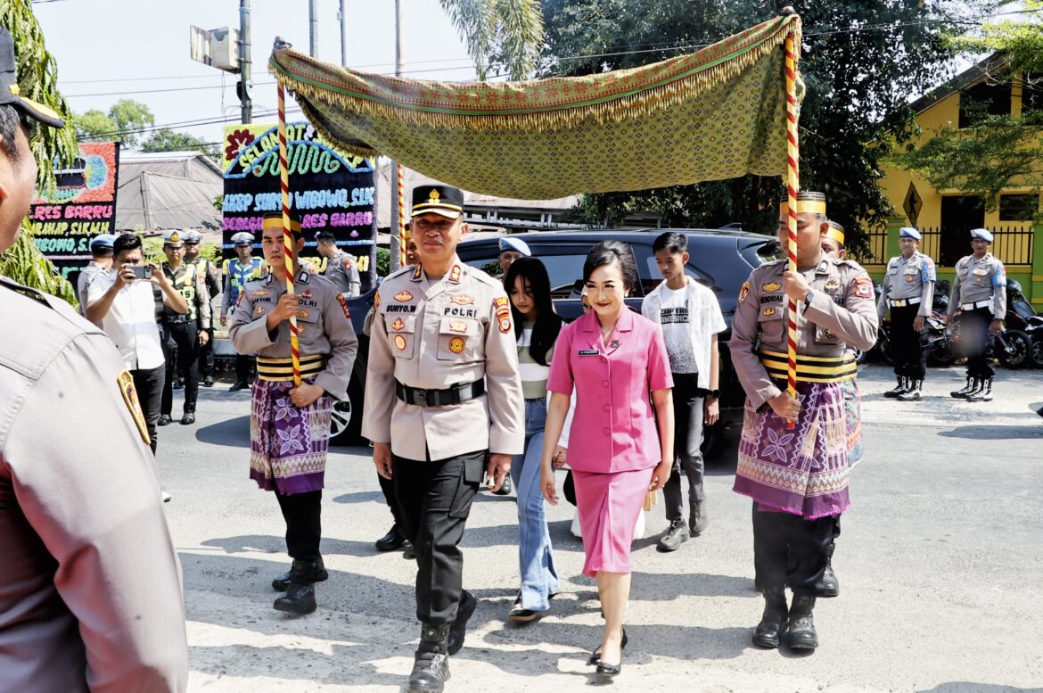 ​AKBP Suryo Wibowo Resmi Jabat Kapolres Barru Gantikan Ananda Fauzi Harahap