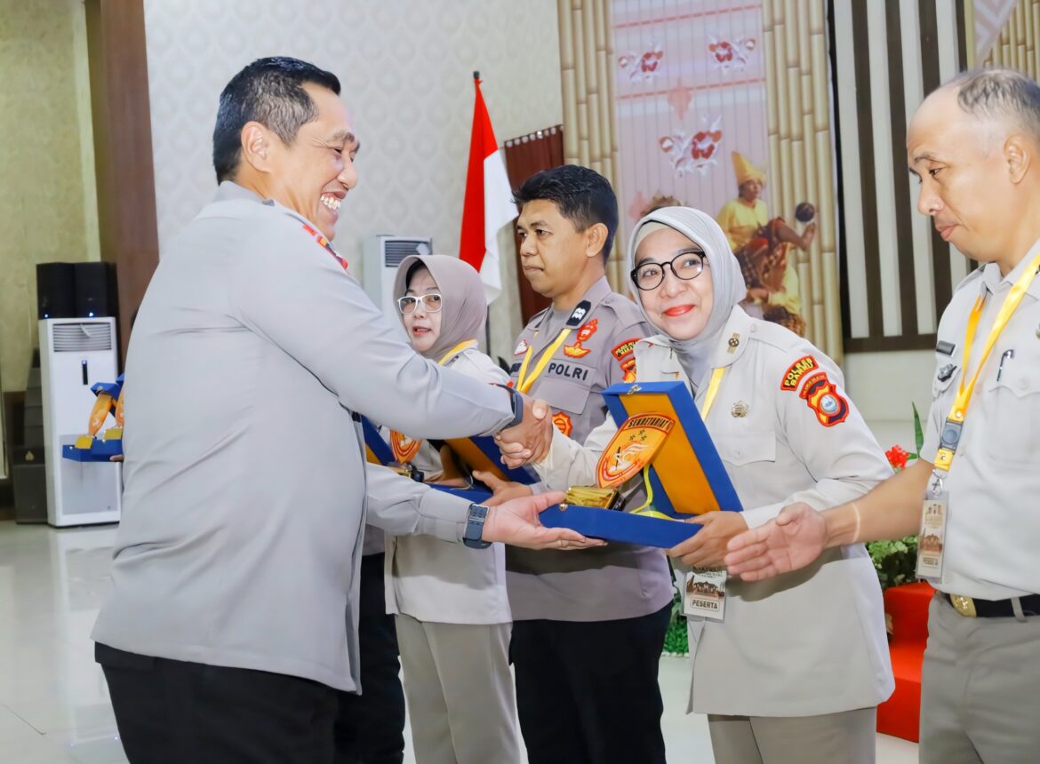 Kasium Polres Barru Raih Penghargaan Peringkat II Pengguna ASTINA dalam Rakernis Setum Polda Sulsel
