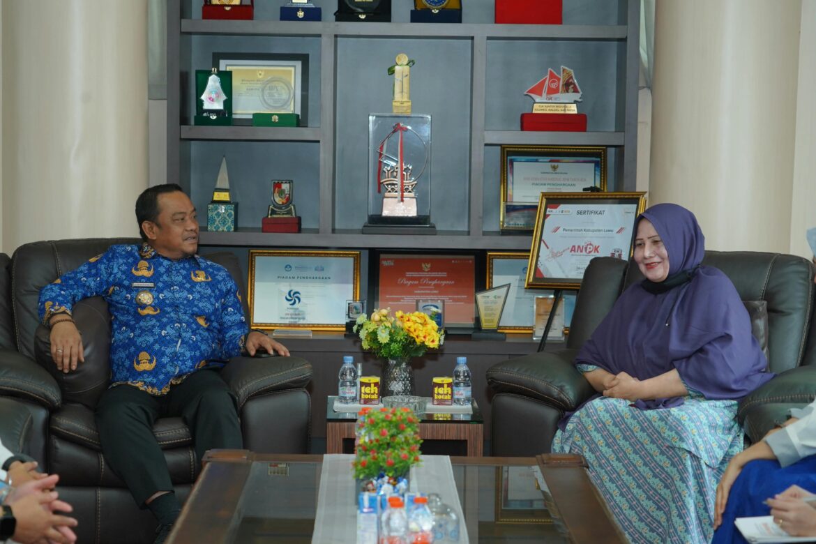 Bupati Luwu Dukung Transformasi STIKES Datu Kamanre Menjadi Universitas